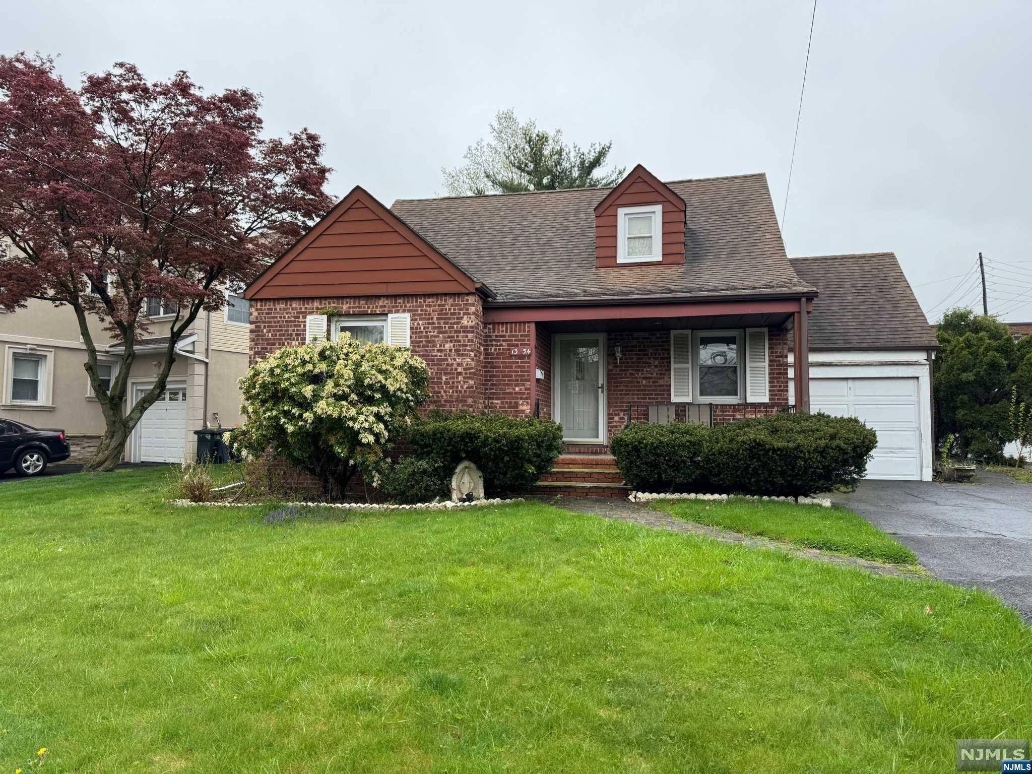 13-54 20th ST, Fair Lawn, NJ 07410