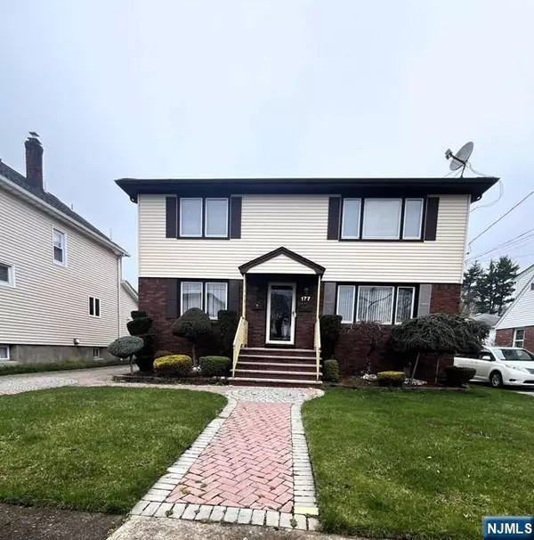177 Falmouth AVE, Elmwood Park, NJ 07407