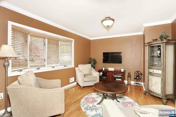 Bloomingdale, NJ 07403,243 Rafkind RD