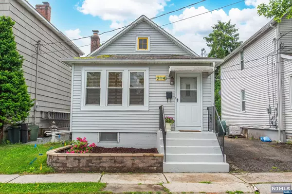 214 Willow AVE, Pompton Lakes, NJ 07442