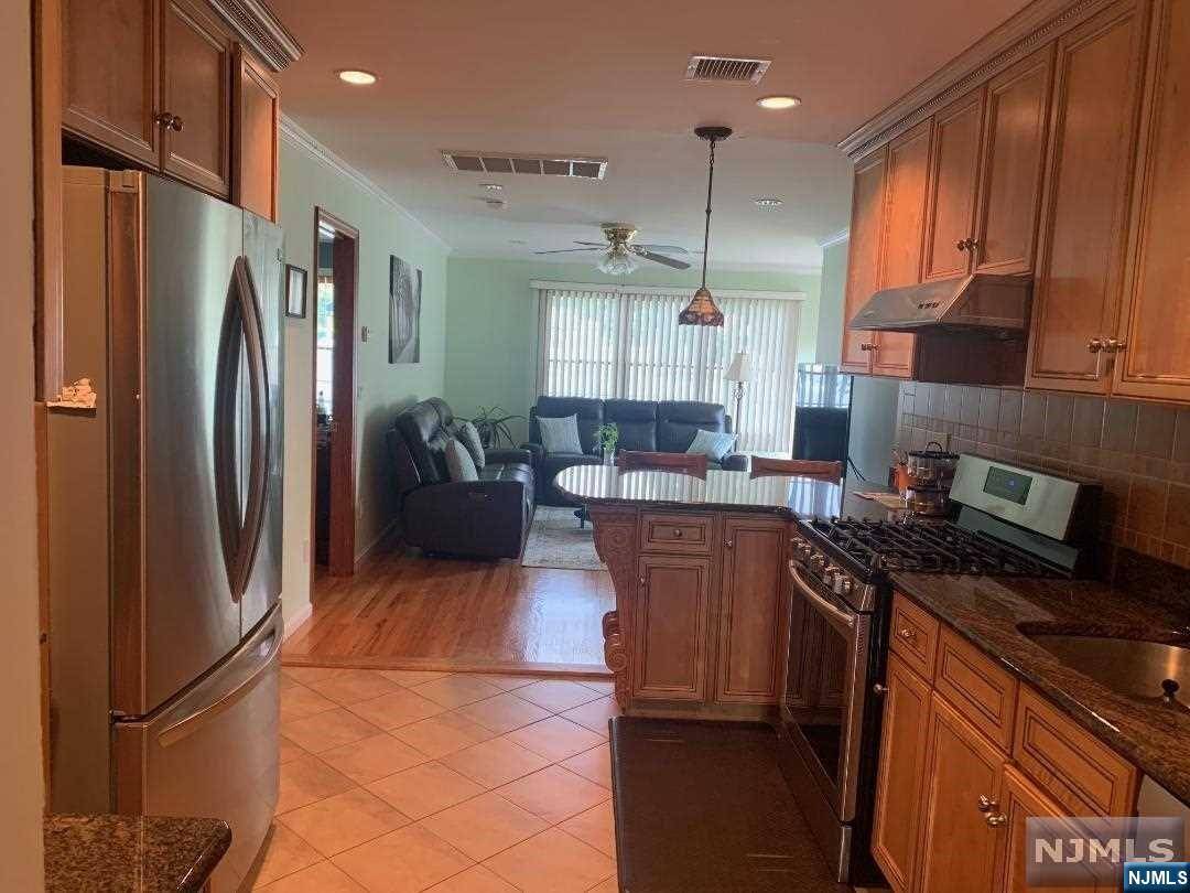 Fair Lawn, NJ 07410,16-62 Elliott TER