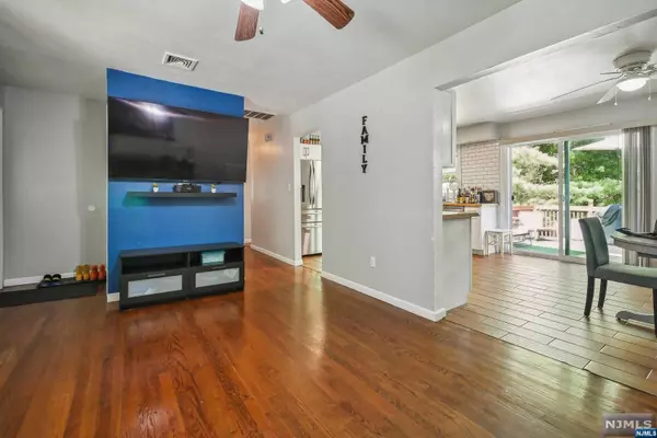 Lincoln Park Borough, NJ 07035,219 Ryerson RD