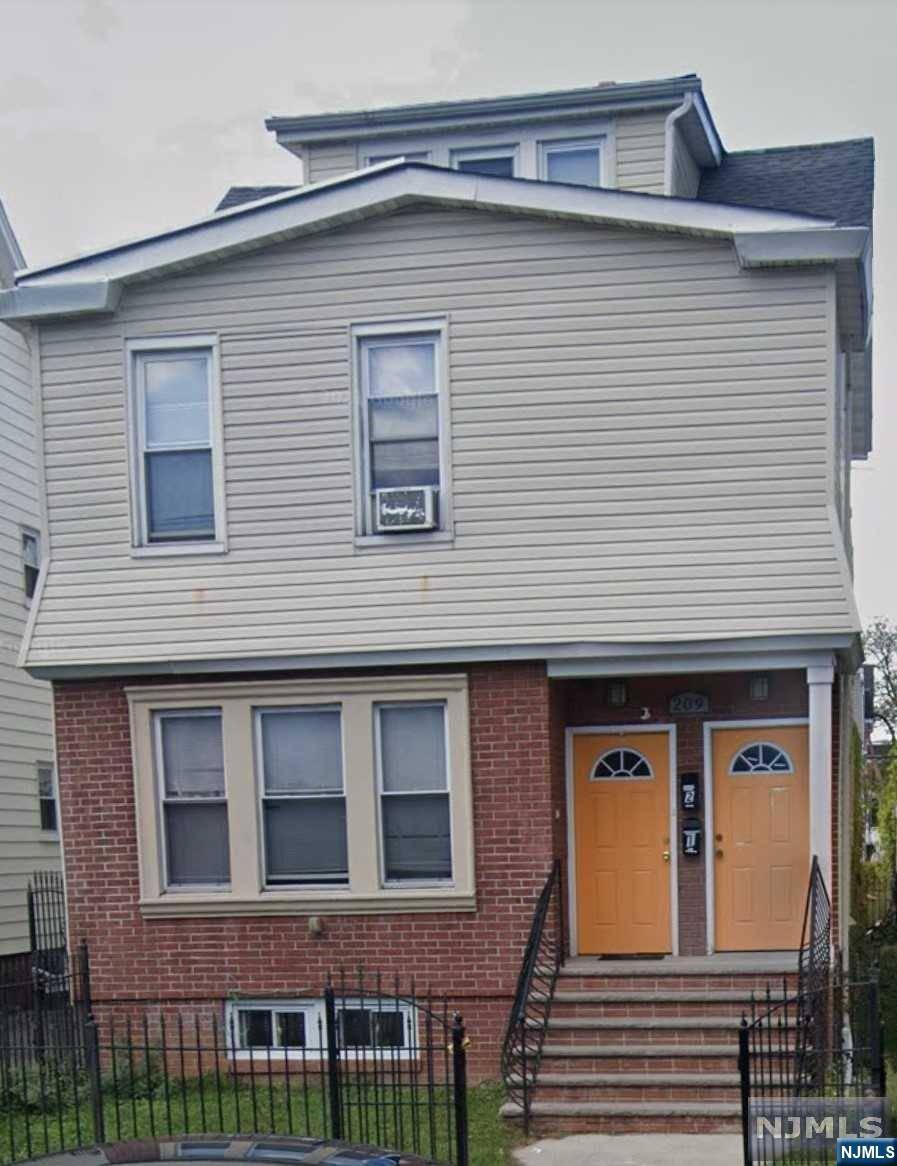 209 Hollywood AVE, East Orange, NJ 07018