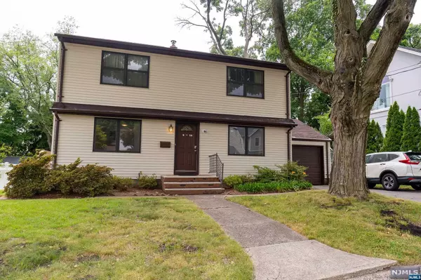 9-14 Marshall RD, Fair Lawn, NJ 07410