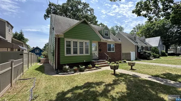 Teaneck, NJ 07666,1257 Overlook AVE
