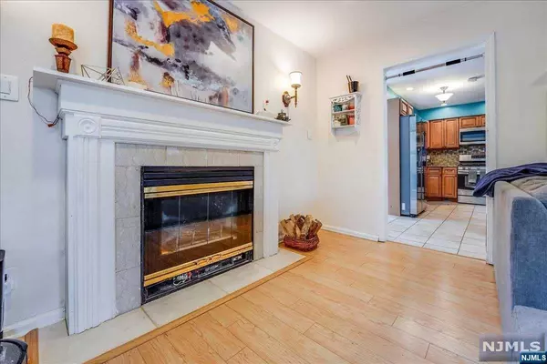 Livingston, NJ 07039,480 S Livingston AVE