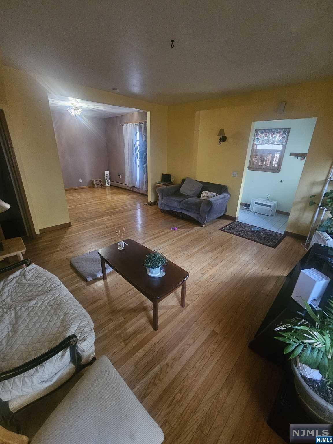 Kearny, NJ 07032,46 Dukes ST