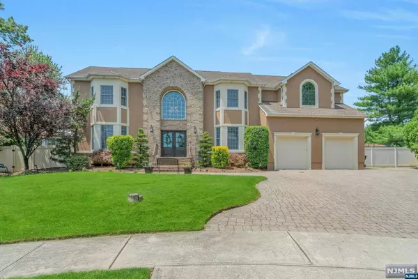 690 Victoria AVE, Paramus, NJ 07652
