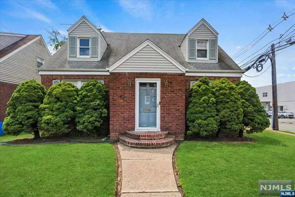 Elmwood Park, NJ 07407,702 Mola BLVD