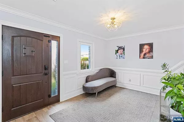 Wallington, NJ 07057,84 Roehrs DR