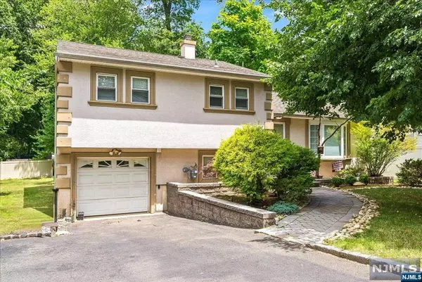 196 Linden AVE, Verona, NJ 07044