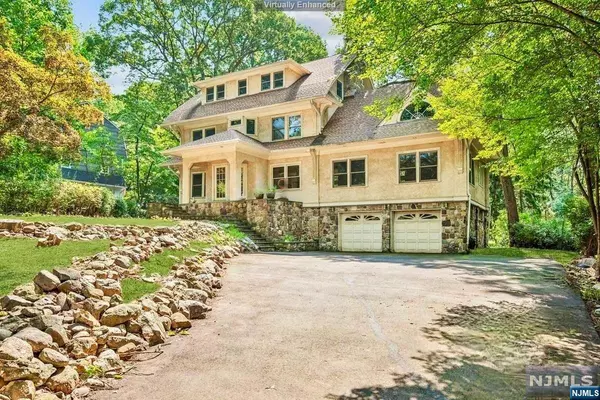 88 Pollard RD, Mountain Lakes Boro, NJ 07046