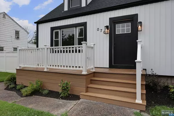 Fair Lawn, NJ 07410,0-70 26th ST