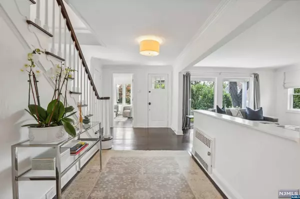 Glen Rock, NJ 07452,783 Lincoln AVE