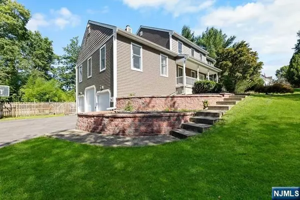 Washington Township, NJ 07882,35 Saint Andrews DR
