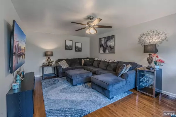 Clifton, NJ 07013,605 Grove ST #I011