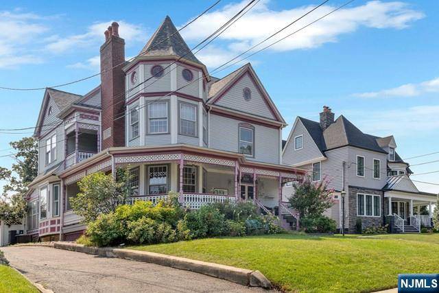 141 W Passaic AVE, Rutherford, NJ 07070