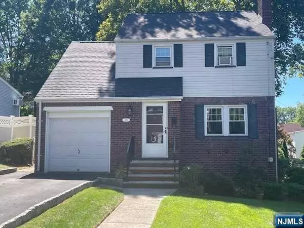 Teaneck, NJ 07666,616 Kent AVE