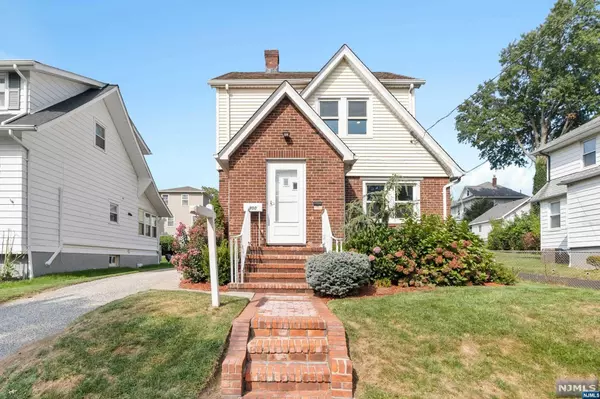 300 James ST, Teaneck, NJ 07666