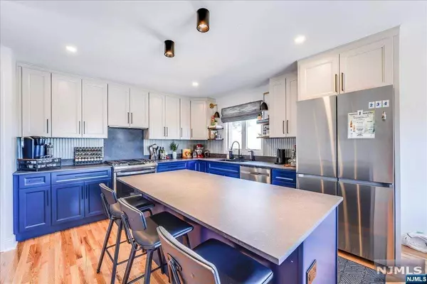 Fairview, NJ 07022,732 Greeley AVE #C