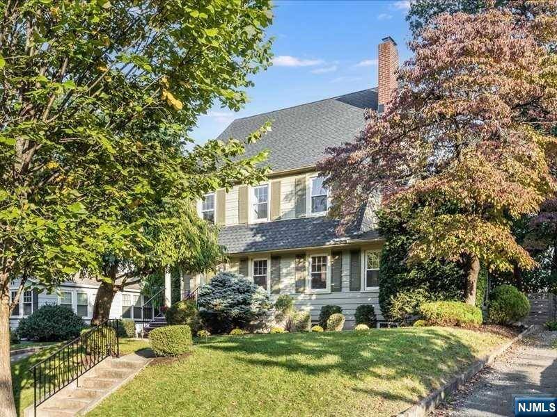 Glen Ridge, NJ 07028,101 Hawthorne AVE