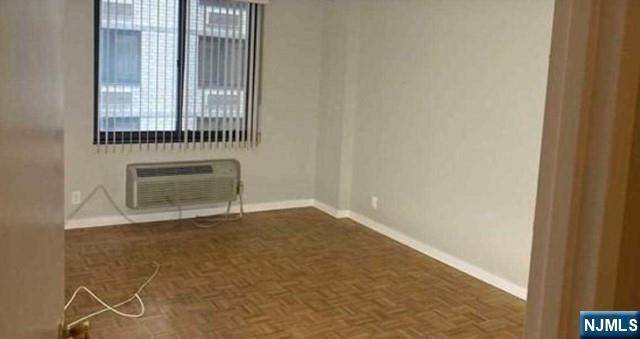 Hackensack, NJ 07601,316 Prospect AVE #4B