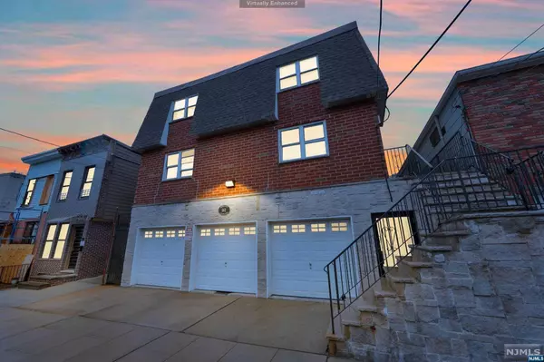 161 18th ST #3C, Union City, NJ 07087