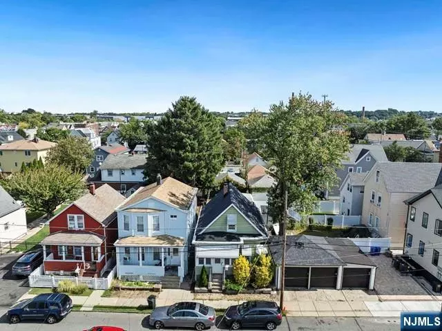 57 Maple AVE, Wallington, NJ 07057