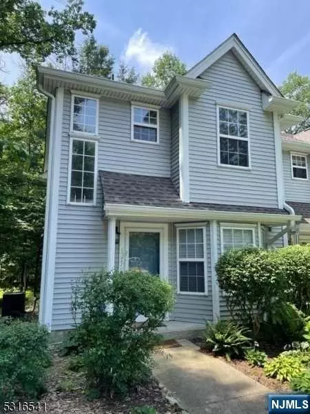4001 Tudor DR, Pequannock Township, NJ 07444