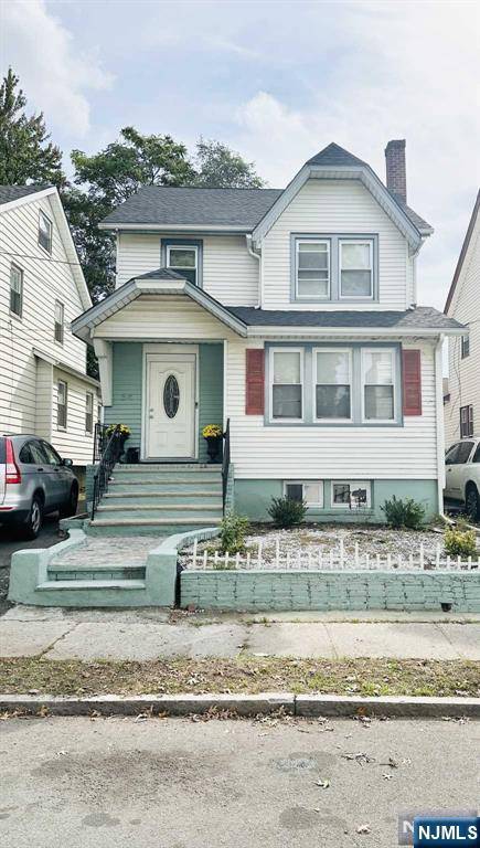 54 Bedford TER, Irvington, NJ 07111