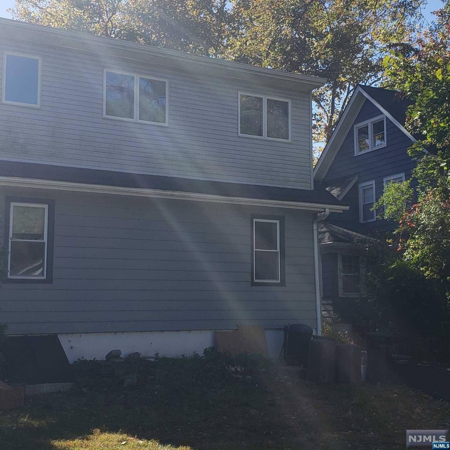Oradell, NJ 07649,650 Ridgewood RD