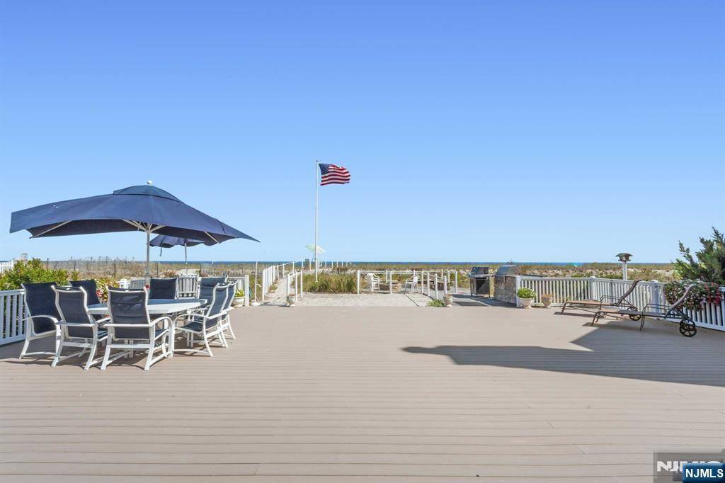 Brick, NJ 08738,150 Sunset LN