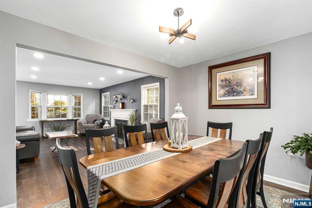 West Caldwell, NJ 07006,66 Elmwood TER