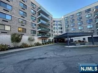 South Orange Village, NJ 07079,609 W South Orange