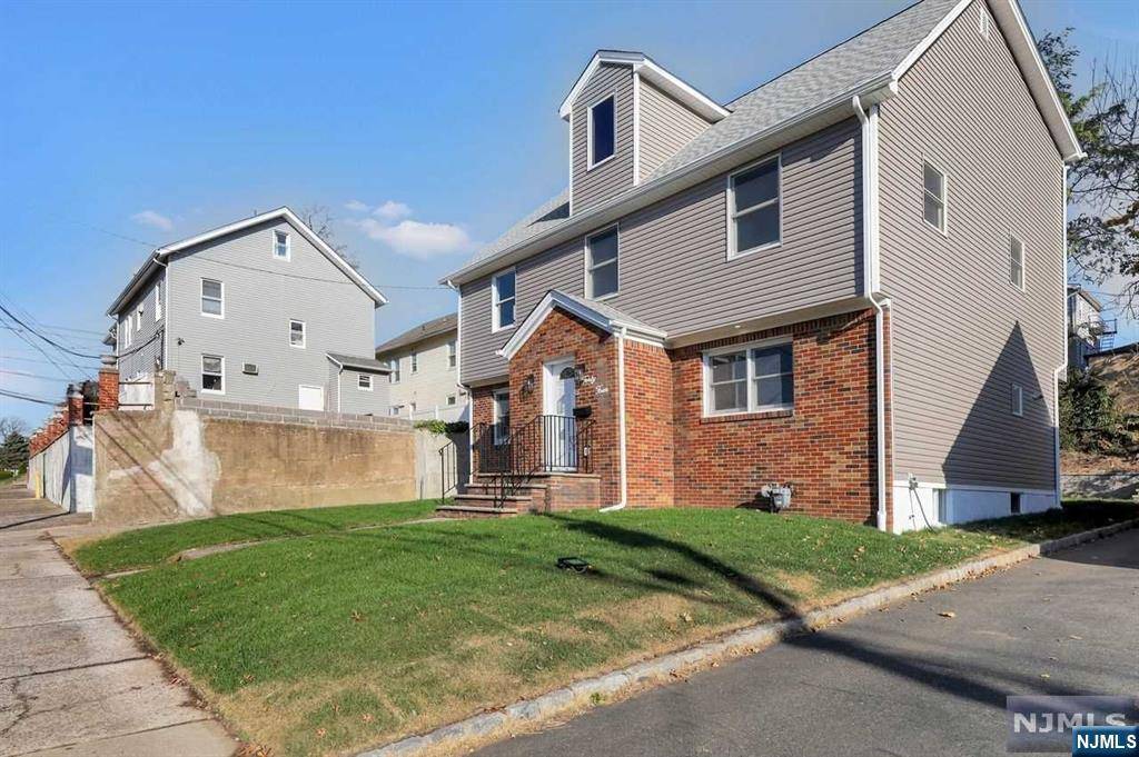 Passaic, NJ 07055,44 Union AVE