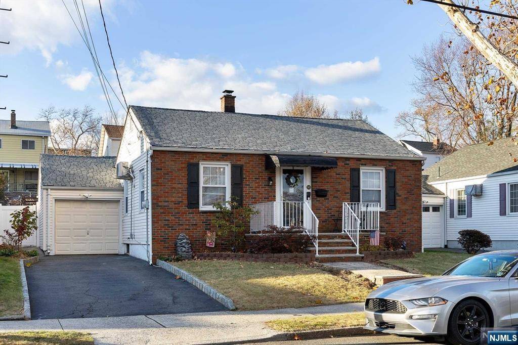 245 Hickory ST, Kearny, NJ 07032