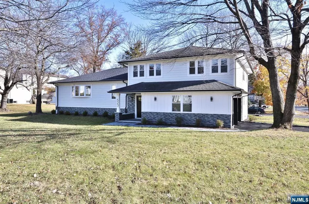 Scotch Plains, NJ 07076,523 Hidden HOLW