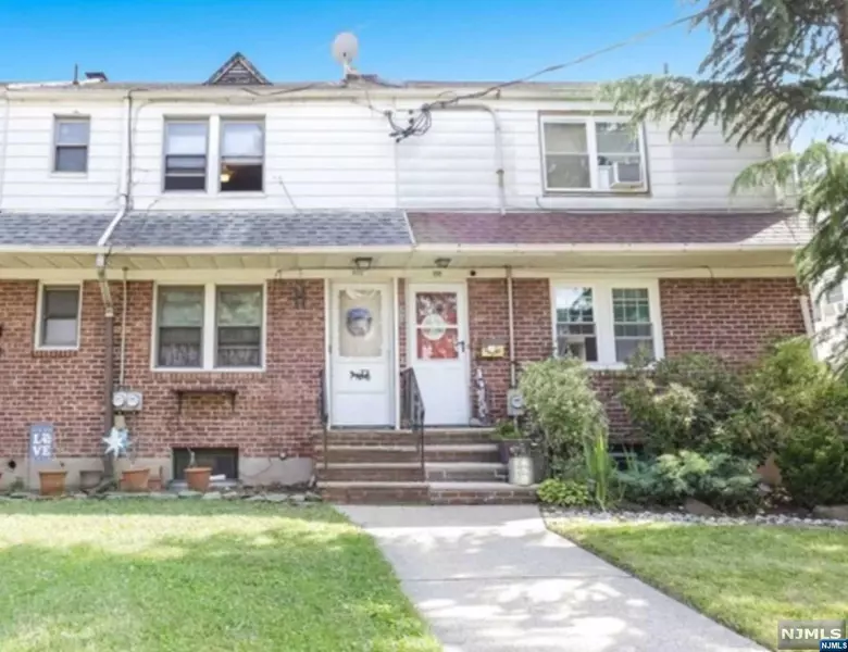 592 Beverly, Teaneck, NJ 07666