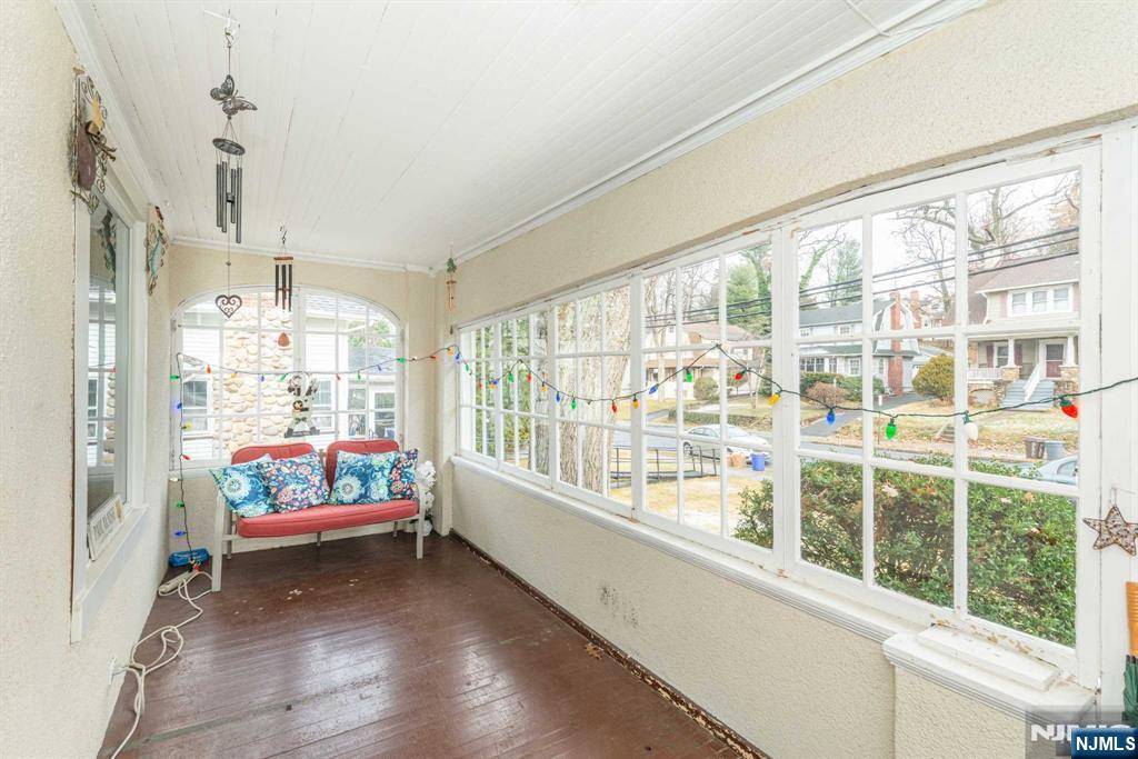 Caldwell, NJ 07006,34 Ravine AVE