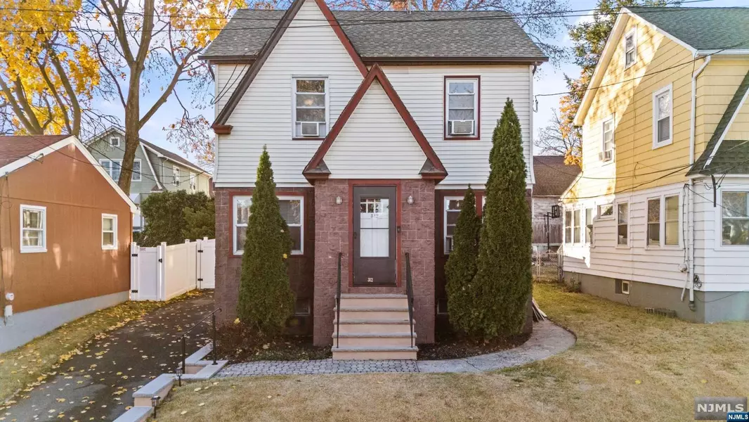 310-312 E 26th ST, Paterson, NJ 07514