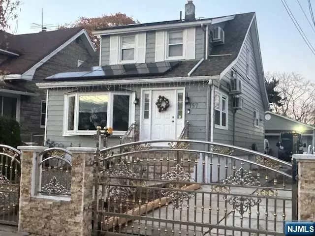 Paterson, NJ 07503,155-157 Alabama AVE