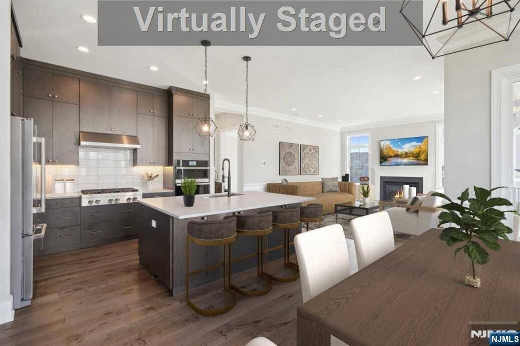 River Vale, NJ 07675,11 Muirfield DR