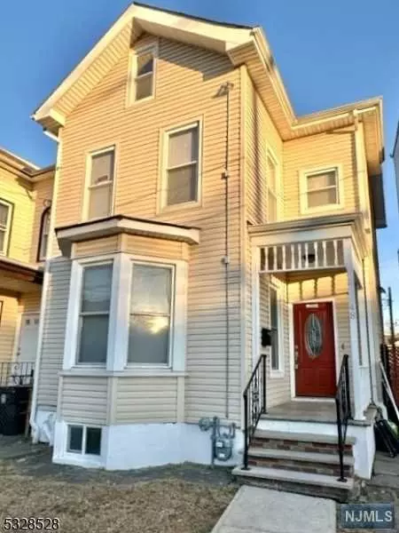 48 Lincoln, Newark, NJ 07104