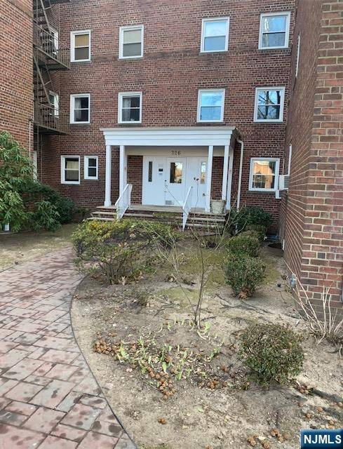 326-328 N Bridge PLZ #3 C, Fort Lee, NJ 07024
