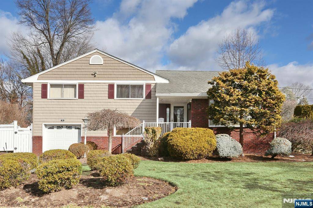 714 Village RD, Oradell, NJ 07649