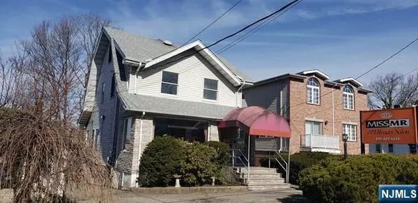 Palisades Park, NJ 07650,539 Broad AVE