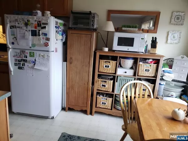 Belleville, NJ 07109,14 Berton PL