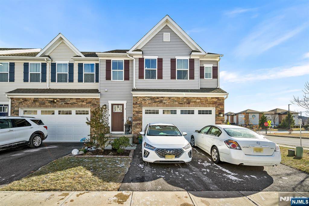 2 Cypress LN, Sparta, NJ 07871