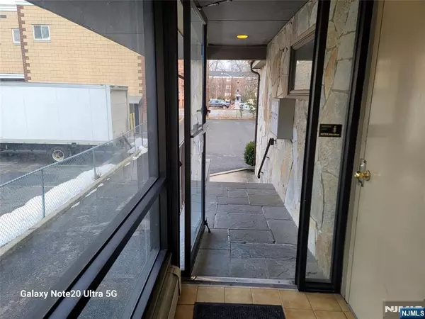 Hackensack, NJ 07601,16 Jefferson