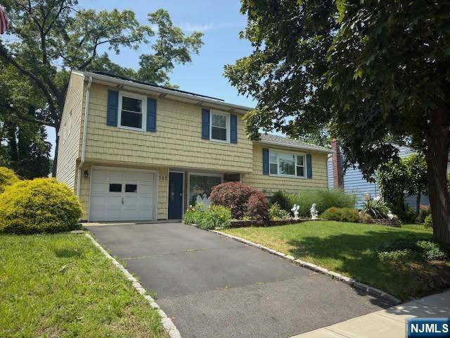 302 Foxwood RD, Union, NJ 07083